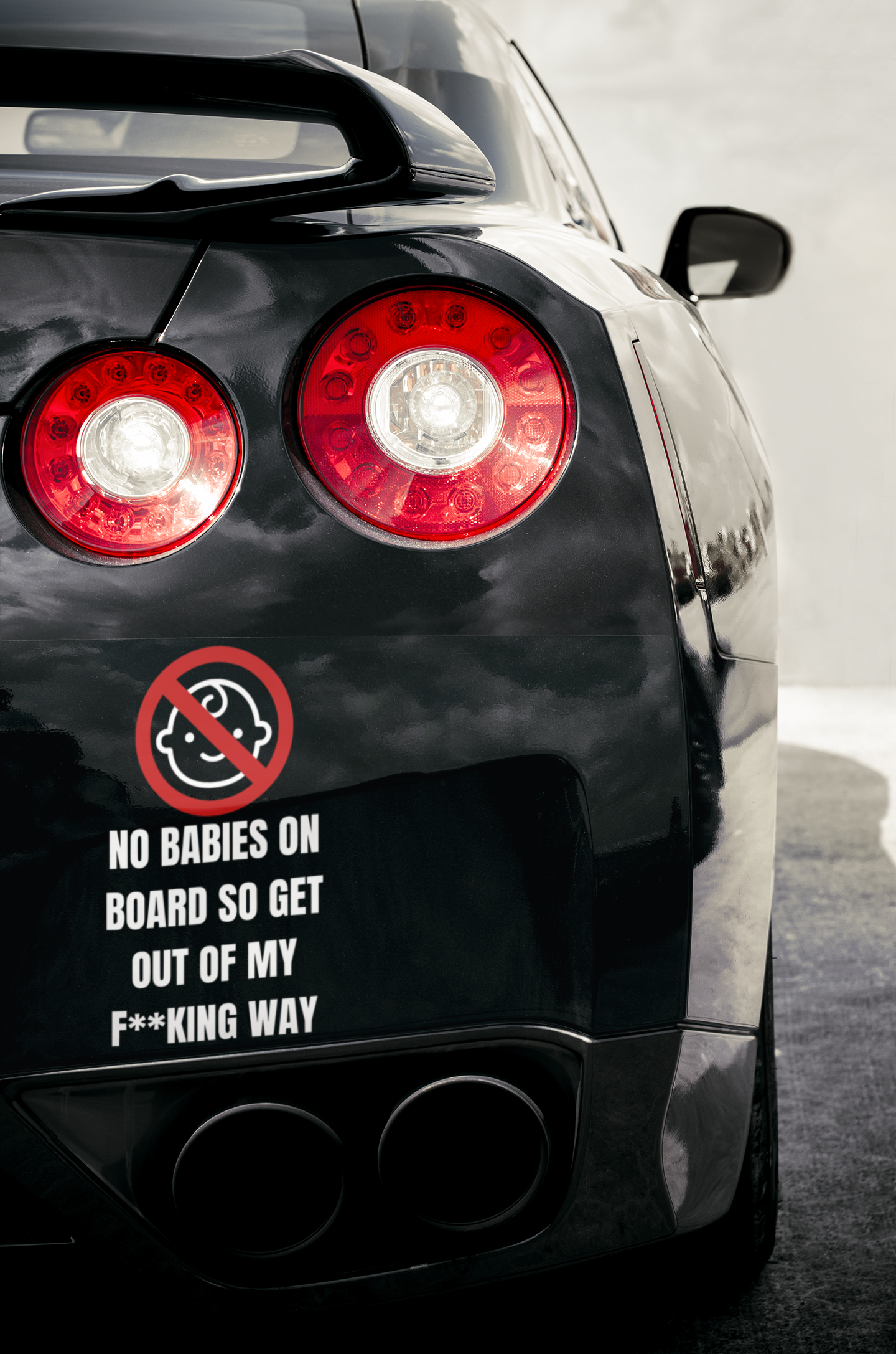 No Babies On Board Funny Vinyl Decal Sticker – 14cm x 8cm – Hilarious, Sassy Car Sticker for Adults Without Kids