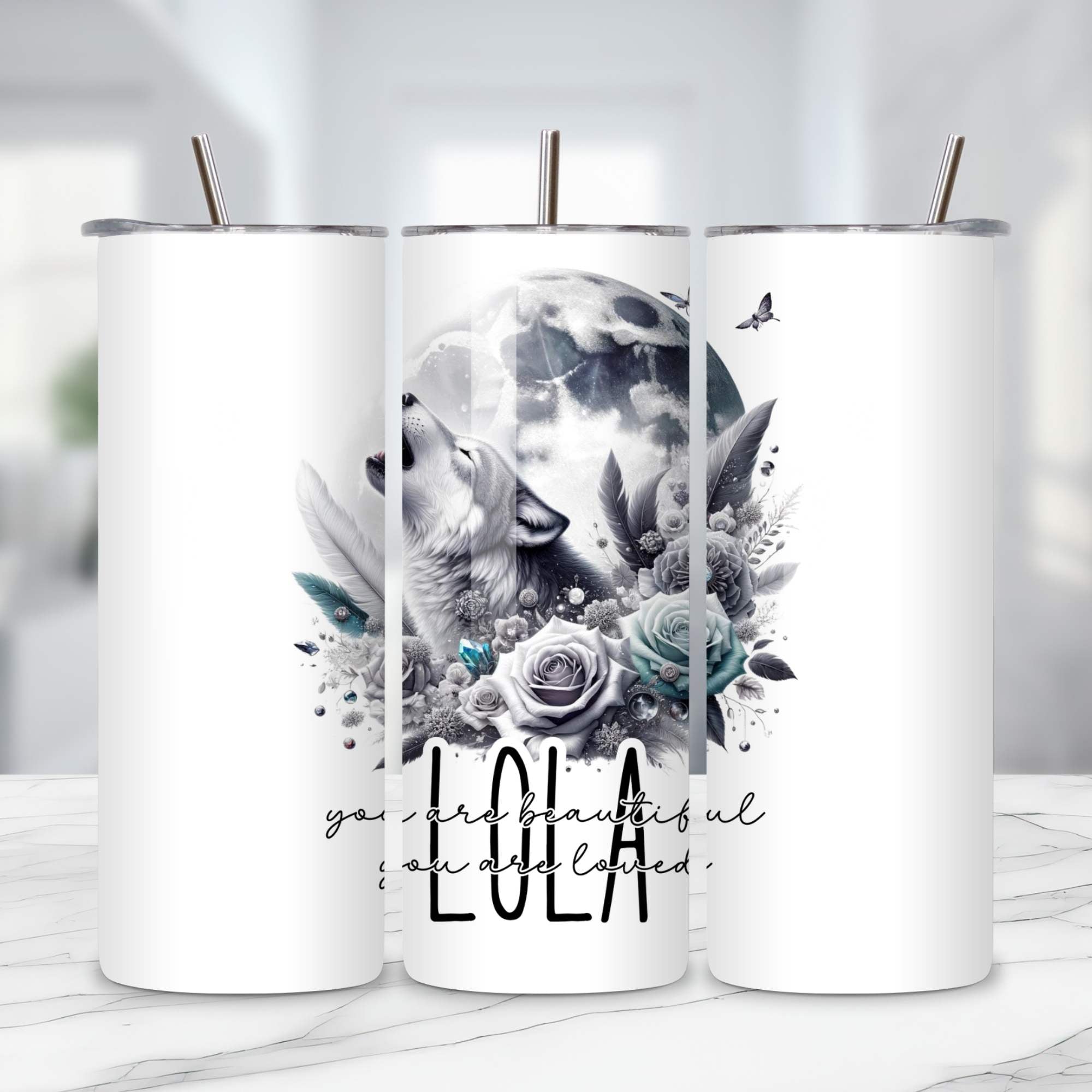 Wolf & Moon Themed Drinkware: Customisable Mugs & Tumblers - Enchanting Gifts for Nature Lovers